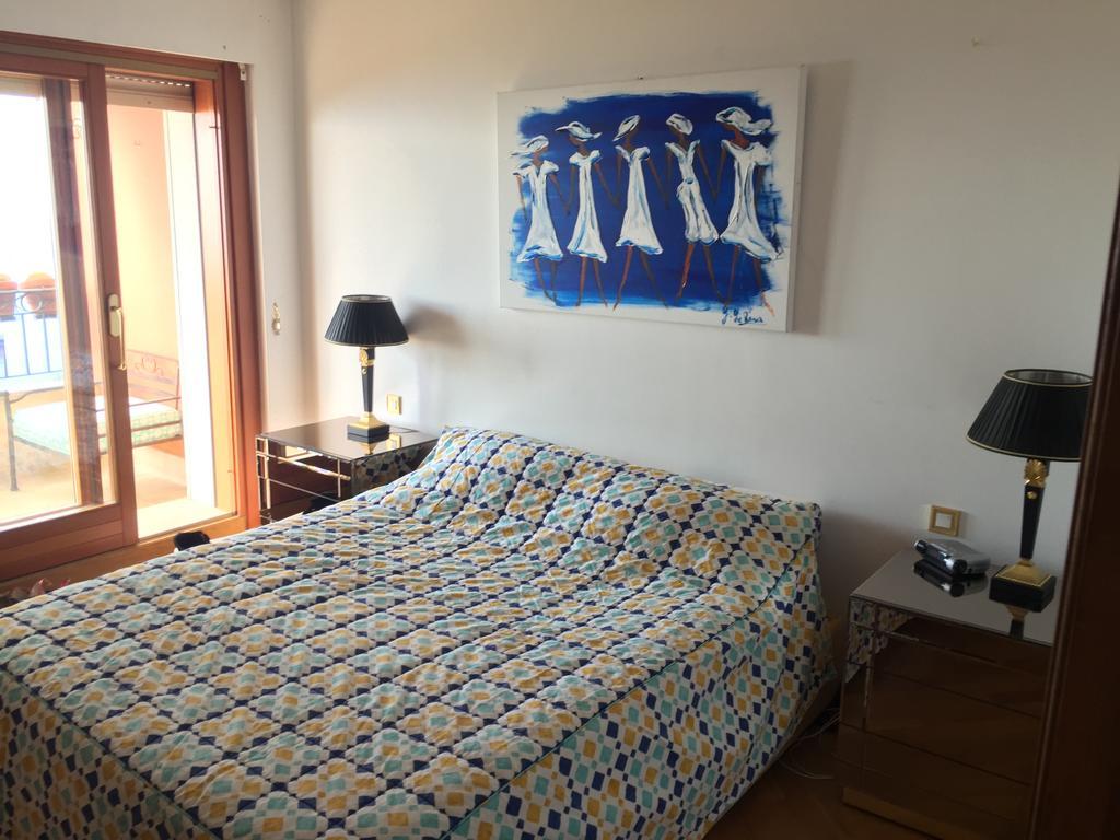 Sunny Panoramic Balcony Apartment Eze Exterior photo