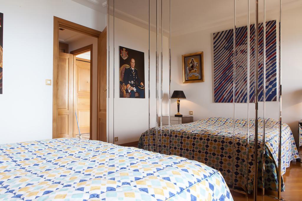 Sunny Panoramic Balcony Apartment Eze Exterior photo